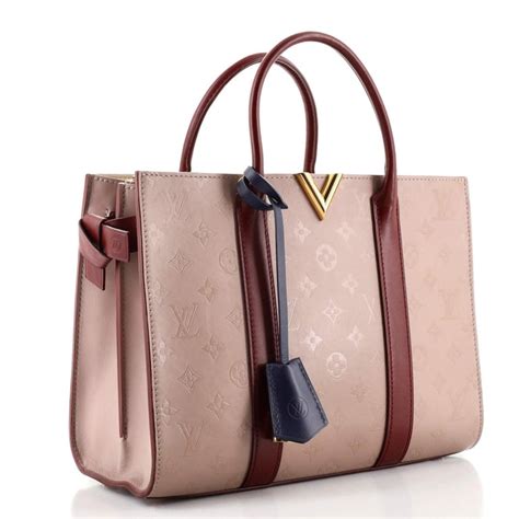 louis vuitton amazon monogram|louis vuitton monogram very tote.